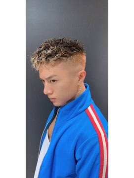 メンズ ラピス(Men's Lapis) ショートTHEバックONパーマ