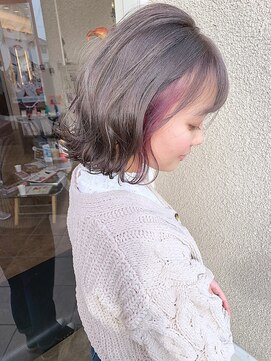 ラドンナアデッソ(LA.DONNA ADDESSO) ミルクティーグレージュ