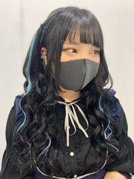 ラビスモア(Lovis moa) 魅力倍増カール/セミディ/シアーカラー/ダークアッシュ/姫カット