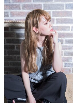 ミエル ヘア 新宿(miel hair) 〈mielhair新宿〉ハイトーン　抜け感ゆるロング　ダブルカラー