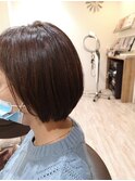 ショートボブ