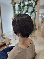 アドラーブル 女池店(adorable) 30代40代大人可愛い小顔センターパートハンサムショート