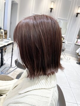 ネオリーブギンザ 銀座店(Neolive GINZA) 水素カラー　ビターカラーで切りっぱなしボブ