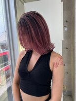 イキ 表参道(iki omotesando)&nbsp;モード/無造作ウェーブ/大人ガーリー[表参道駅]