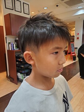 エスフィール 柳生店(S.feel) ツーブロック