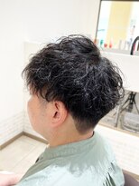 デザイニングヘアードゥ(designing hair Deux)&nbsp;メンズショートソフトツイスト波巻きパーマ
