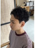 スパイキーショートマッシュツーブロック刈り上げメンズショート
