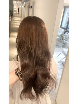 チル(chill) 縮毛矯正したら髪は巻かないの？