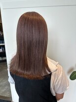 ビーワールド(B WORLD)&nbsp;【ももか】伸ばしかけでもおしゃれに 切りっぱなしミディアム