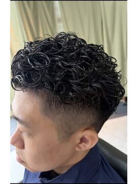 バーバーコモンズ(BARBER COMMONS) オールバックハードパーマ