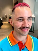 エムエイチザバーバー 本町(MH THE BARBER)&nbsp;ピンクカラー×スキンフェード【北浜・堺筋本町・淀屋橋】
