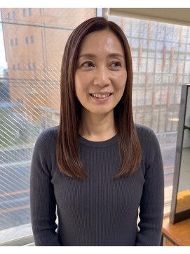 零秒女髪 千里丘店 大人女性の上品艶髪セミロングストレート髪質改善美髪艶感