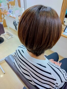 ルンルン(RUNRUN)の写真/髪と頭皮への負担を抑えた薬剤選定で、繰り返しても艶やかな髪に。伸びてきても気になりにくい◎
