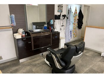 エターナルの写真/清潔感のある雰囲気に仕上げるなら当店へ。プロの技術のお顔剃りで理想の顔を☆