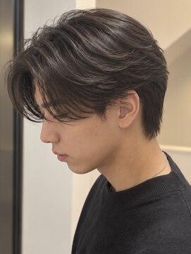アイトーキョー 池袋(AI TOKYO) 毛流れセンターパート