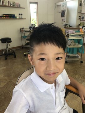 エクリュ(eKuryu) アシンメトリーツーブロックショートレイヤー