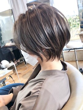 マグ ギンザ(mag ginza) 《30代40代》大人丸みショート×ハイライト 【篠原】