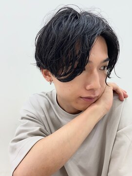 エンドリンク(endlink) センターパート×黒髪パーマ