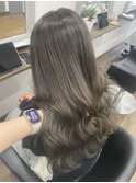 透明感グレージュ