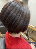 ショートボブ