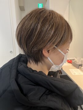 ナイン バイ アソビ 銀座(Nyne by asobi) 30代40代50代◎絶壁解消/白髪ぼかし/大人ショートボブ【Nyne】