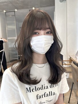 ウェイズ トウキョウ(Ways TOKYO) 赤みなしで人気のハニーベージュ