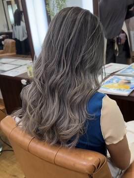 ヘアールーチェ(Hair Luce) バレイヤージュ