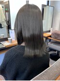 ニュアンスカラーシアーグレージュ＊外ハネセミロング艶カラー
