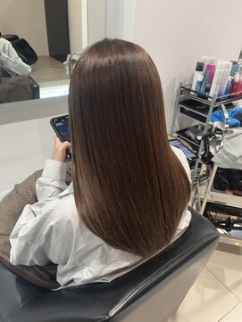 ノア(no_a) 透明感◎モカベージュ