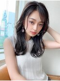 暗髪でも出せるこなれ感フェイスレイヤー×ナチュラルセミロング