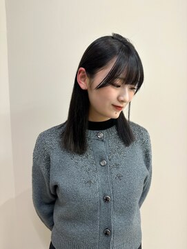 アイランド(I’sland) 暗髪グレージュ☆顔周り前髪カット☆