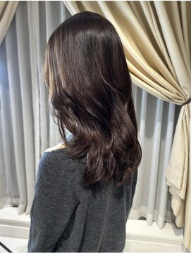 ザザ ZA/ZA 目白 小顔レイヤーカット