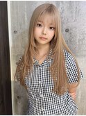 ミルクティーベージュ