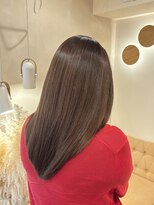 ラヴィズム 名駅店(LUVISM)&nbsp;ミディアム/レイヤー/グレージュ/ベージュ/艶カラー