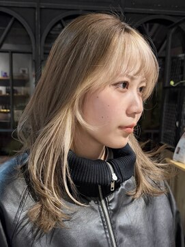 ノラ ヘアーサロン(NORA HAIR SALON) インナーカラーイヤリングカラーポイントデザインカラー