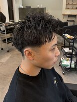 ヒュイル バイ ニアウ(Hwyl by Niau)&nbsp;MEN’S HAIR/スパイキーショート/アップバンク/伊勢崎