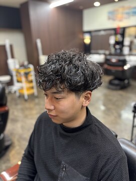 ドゥーエン(DoEN) シャドウパーマ