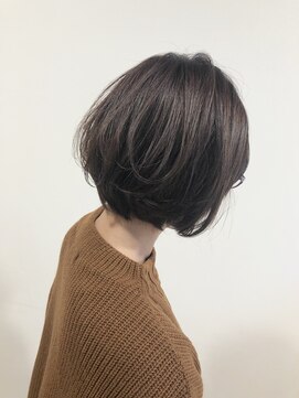ヘアースタジオ ライト(HAIR STUDIO LIGHT) 首元スッキリショートボブ♪