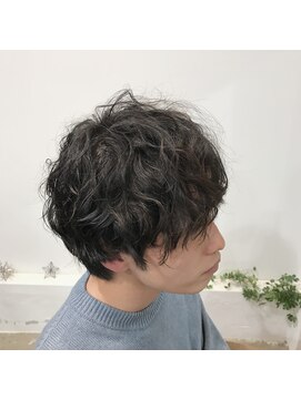 リップス ヘアー(Lips hair) メンズのソフトスパイラルパーマスタイル♪