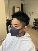 王道　黒髪　アップバング　ショートヘアー