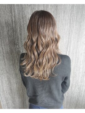 サード プレイス(Third Place) ミルキーカラー！