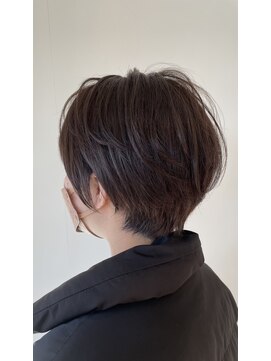 マヤ 小瀬店(MYA) ふんわりショートボブ