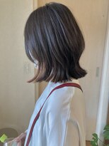 テオト(teoto.)&nbsp;インナーカラーとくびれボブ