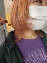 エンリー(ENlee)&nbsp;【とまべち】ミディアムウルフ×ピンクオレンジ