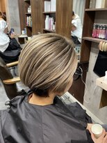 ラフ(LAFF)&nbsp;#バレイヤージュ#グレージュカラー#ボブウルフ#ココアベージュ