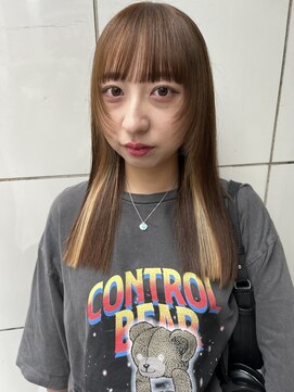 エイト 横浜店(EIGHT) シンプルヘアもイヤリングカラーで個性を