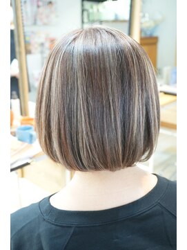 チェロ(CHERO) ★ふんわりアッシュベージュ ＃白髪ぼかし ＃ハイライト