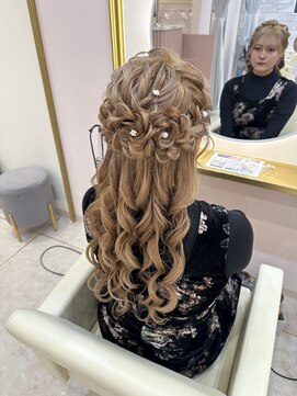 アリエス 大宮駅西口店(Aries) お花ハーフアップ