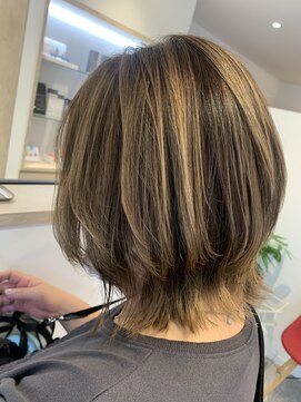 アズールサン 草加西口店(azule-sun) 白髪ぼかし,シャドールーツ,ミルクティーベージュ【草加】