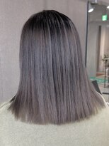 ラック(LUCK)&nbsp;グレージュバレイヤージュ/船橋/くすみベージュ/細めハイライト